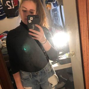 Meet your Posher, Jocelyn